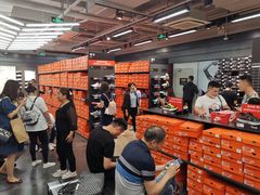 -NIKE上海青浦优选体验店
