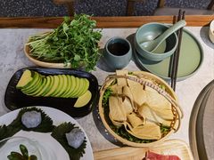 石屏豆腐皮-鲜潭蒸汽石锅鱼(五道口购物中心店)