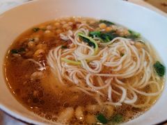 豌豆杂酱面-漢舍中国菜馆(889广场店)