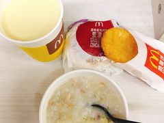 -麦当劳(杭州西湖银泰百货店)
