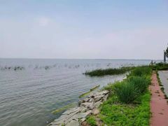 -卧龙湖