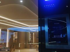-懒人Club健身(卓越时代广场店)