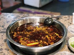 -肖肖酸萝卜鱼火锅(总店)