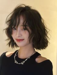 -十六番发型师事务所