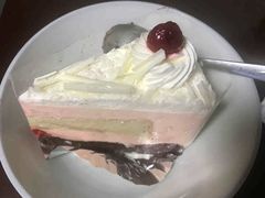 -85度C(生甜甜圈研究工坊·上海局门店)