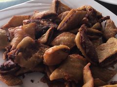 -溢心园香河肉饼总店