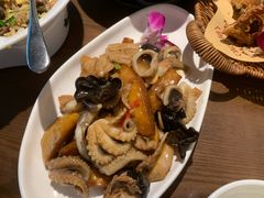 -前海沿·青岛菜(李沧万达店)