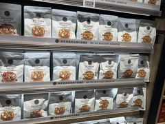 -胖东来生活广场(健康路店)