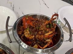 -凤凰路何眼镜香辣蟹(花果园店)