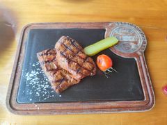 果木碳烤将军牛排-MR.ROCKY洛奇先生·西餐&酒吧(琶醍店)