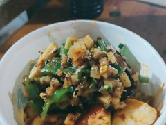 -巴五中胖娃烧烤