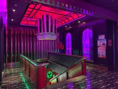 -UK派对KTV(日月广场店)