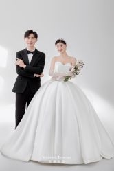 -喜爱高定婚纱摄影