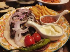 kebab plate 牛羊肉混盘-Uncle Kosto科斯托·中东菜