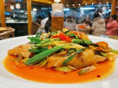 -有红鸡毛店·川菜(建设路店)
