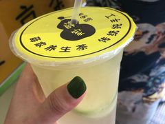 -泰龙城小吃街
