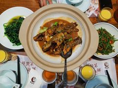 -黄泥岗·地道湖北菜(奥特莱斯店)