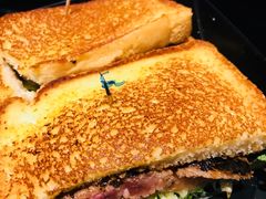 -The Habit Burger Grill 哈比特汉堡(爱琴海店)