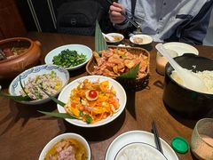 -老滇山寨•云南特色菜•地方菜•民族风情歌舞表演(世纪金源店)