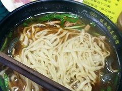 -镇南锅盖面馆(解放路店)