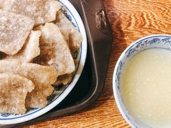 老北京炸灌肠-门框胡同百年卤煮(新街口店)