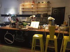-怪兽咖啡 Monster Cafe