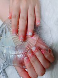-吉吉靓甲美睫