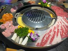 -哈哈碳都·牛肋条无限自助烤肉(宝龙店)