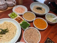 -裕兴记•蟹黄面馆(人民广场店)