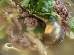 -川流不息·地道川菜·小龙虾(松东路店)