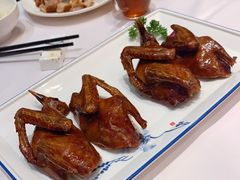 玻璃脆皮鸽-阿锋鲍鱼酒家美食汇(华安店)