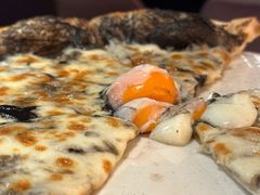 黑松露披萨-IL TEATRO 精品意大利餐厅