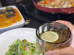 -桥边小楼·手工云南菜·古城观景小楼