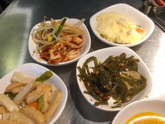-韩聚屋韩国烤肉餐厅(新北万达店)