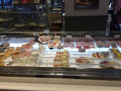 面包甜点陈列柜-PARIS BAGUETTE巴黎贝甜(周浦万达店)