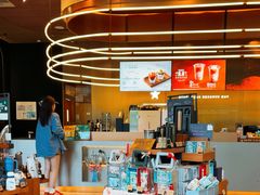 -星巴克臻选(上海虹桥新天地三店)