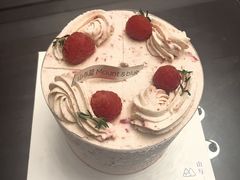 -山与蓝·轻糖鲜果蛋糕(勒泰店)