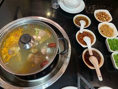 -丫丫汤膳打边炉(宏府408坊店)