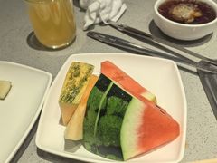 -海底捞火锅(新松江路生日主题店)