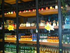 面包甜点陈列柜-爱9味·火锅自助主题餐厅(西站店)