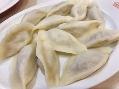 牛肉芹菜水饺-客临百思德·东北特色馆(龙湖时代天街店)