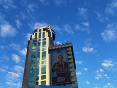 -亚洲国际大酒店·云顶阁旋转自助餐厅