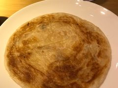 特色葱油饼-吕氏疙瘩汤·海鲜新鲁菜(凯德mall新都心店)