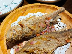 -聚汇三少·龙虾·中餐厅(莫邪路新天地店)