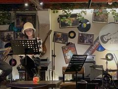 -南锣鼓巷吉他吧(鼓楼店)