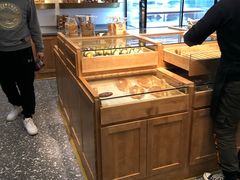 面包甜点陈列柜-原麦世家(府琛大厦店)