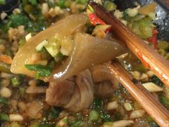 -俭让佬妈现卤串串(温江总店)