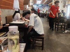 -破店肥哈·东北烧烤·夜宵(南山保利店)