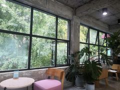 -腾爱熊猫咖啡生活馆(老东门店)