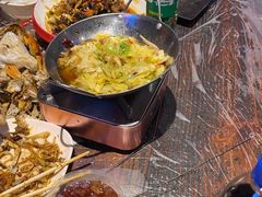 -老街烧烤大排档·地道湖北菜·龙虾馆(汉口火车站店)